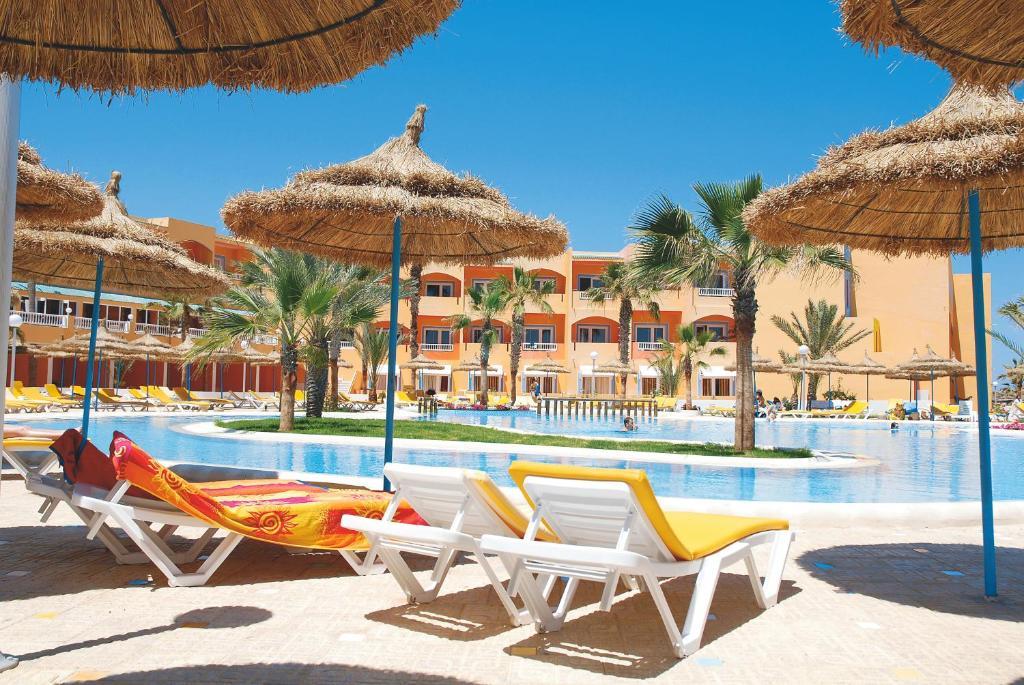 Caribbean World Thalasso Djerba Mezraia Buitenkant foto